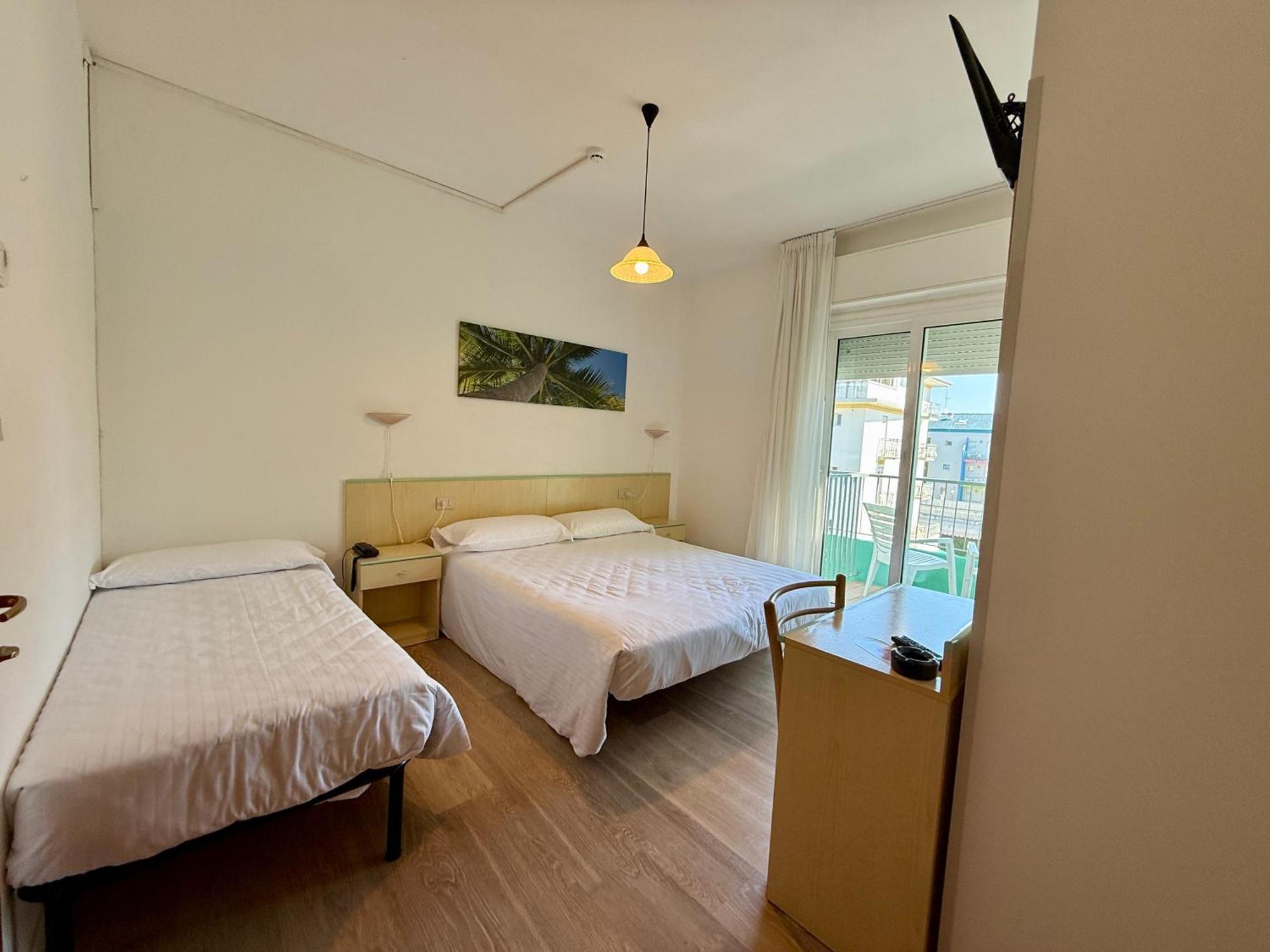 Hotel Palme Park & Beach Included Lido di Jesolo Ngoại thất bức ảnh