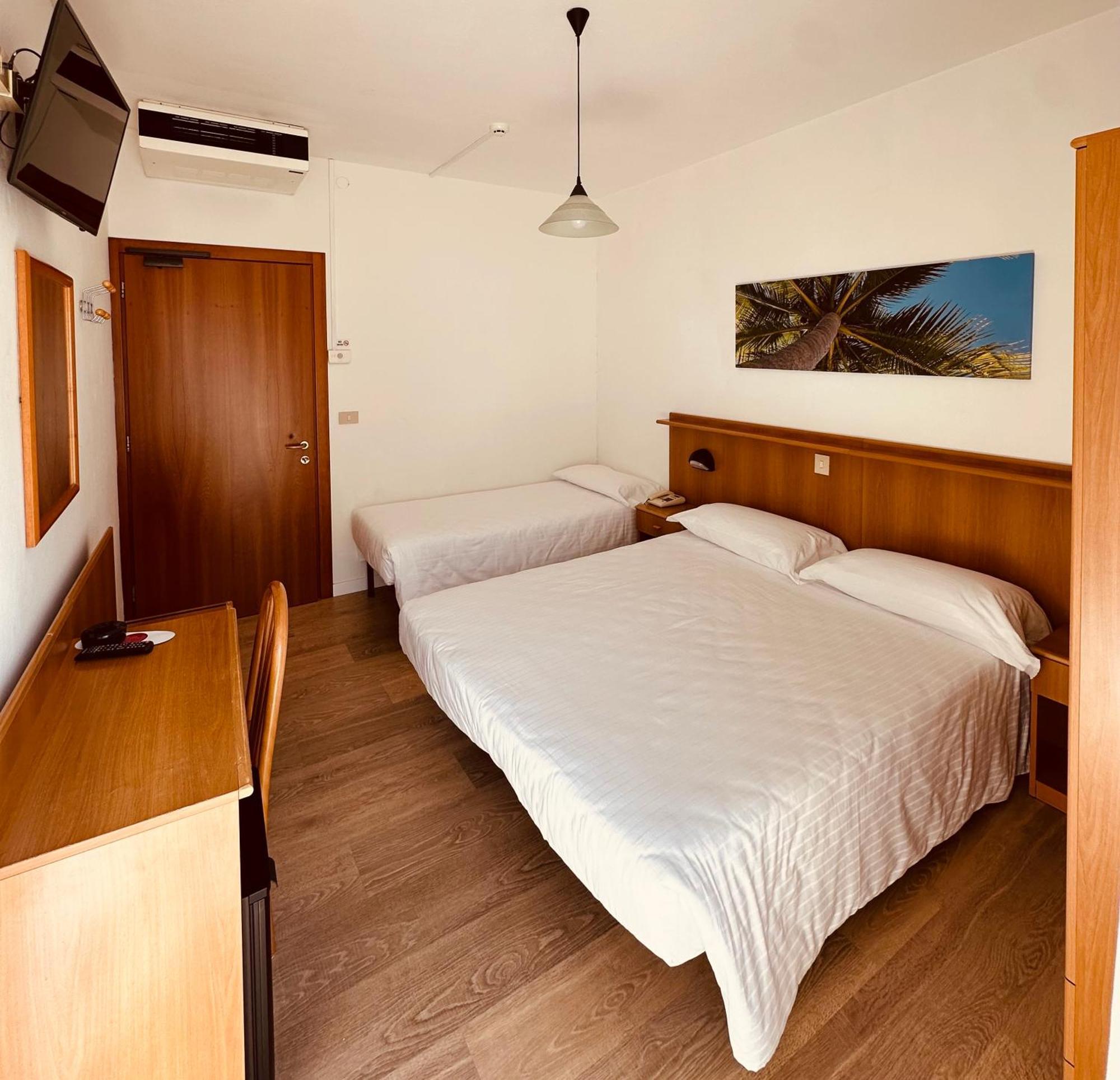 Hotel Palme Park & Beach Included Lido di Jesolo Ngoại thất bức ảnh