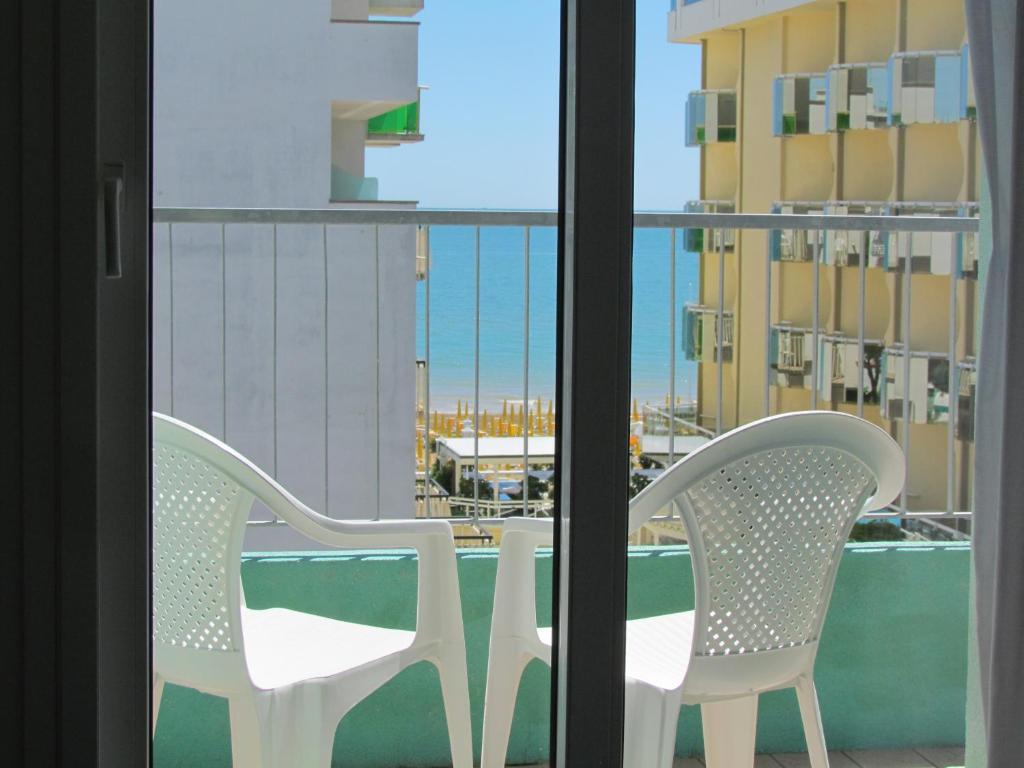 Hotel Palme Park & Beach Included Lido di Jesolo Ngoại thất bức ảnh